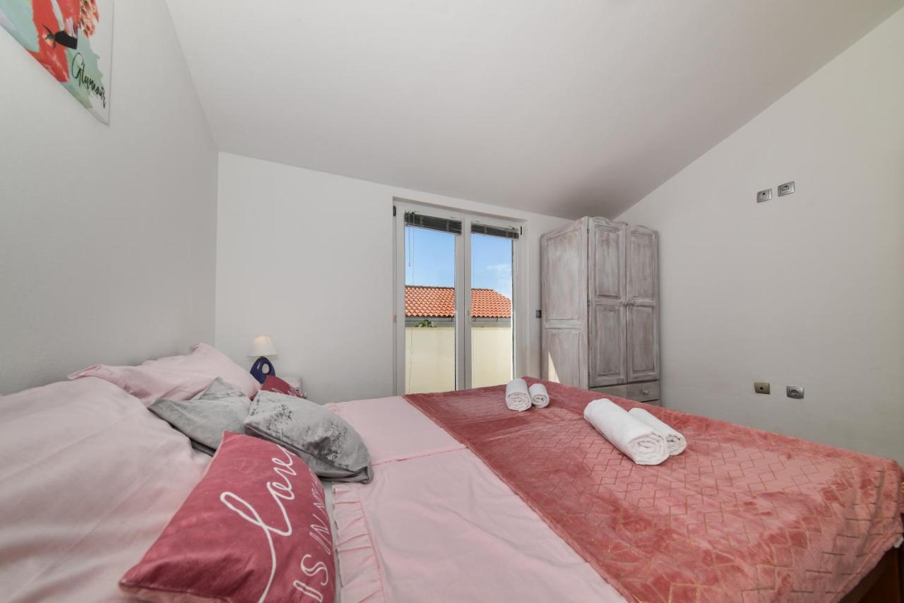 Apartments Krepo Vir Bagian luar foto