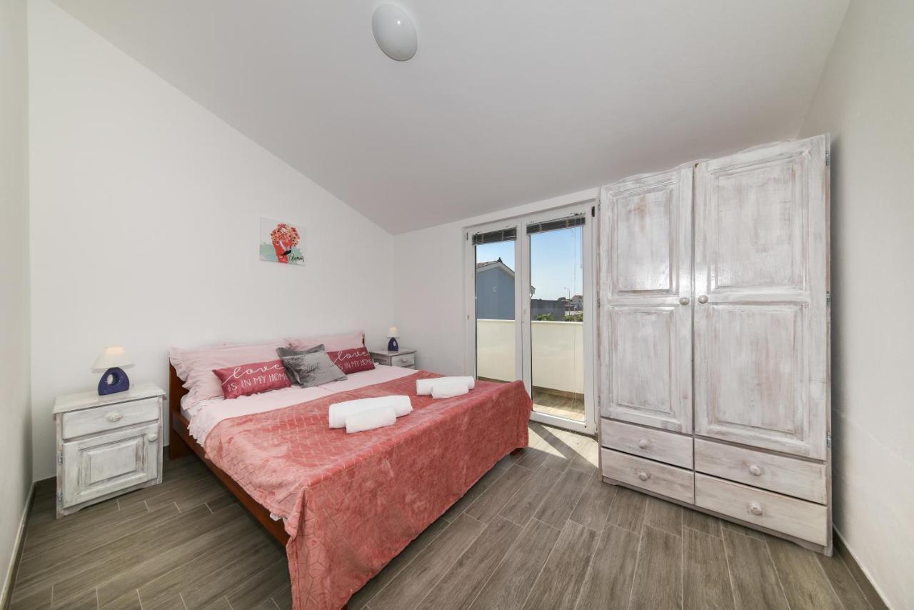 Apartments Krepo Vir Bagian luar foto